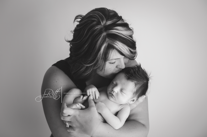 Louisville KY Newborn Photographer | Jennifer Rittenberry Photography | www.jlritt.com